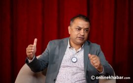 दसैँको खुसी दुःखमा परेकासँग बाँडौं : गगन थापा