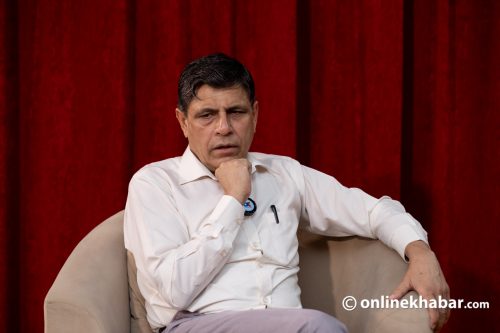 गर्नु गर्‍यौ घनश्याम धेरै बोलेर…