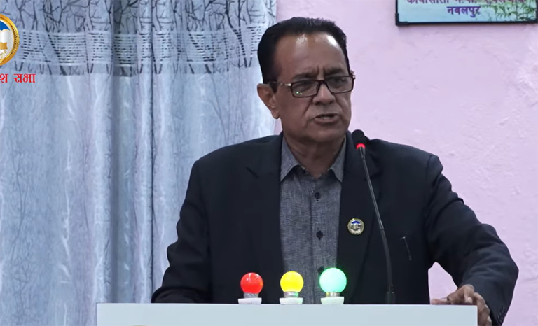 गण्डकीमा एमाले सांसदले दिए बजेटमा आगो लगाउने चेतावनी