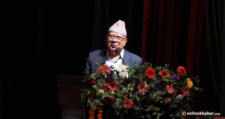 प्रधानमन्त्रीलाई माधव नेपालले भने : हिजो संसद विघटन गर्नेले फेरि गरिदेलान्