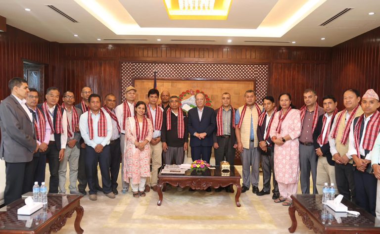 नेपाल राष्ट्रिय प्राध्यापक संगठनको कार्यसमितिले पायो पूर्णता