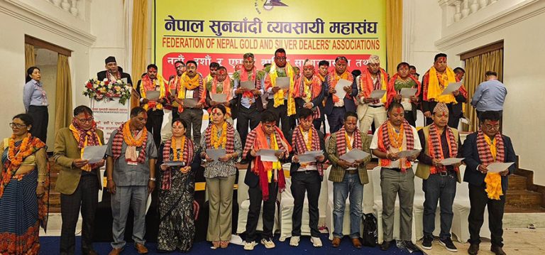 नेपाल सुनचाँदी व्यवसायी महासंघको अध्‍यक्षमा अर्जुन रसाइली निर्वाचित