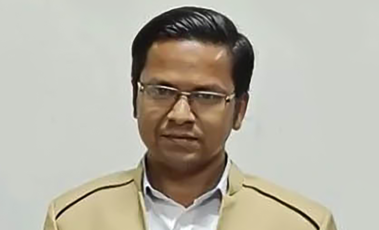 जाहेरी परेपछि खोजी गर्दा जेलमा भेटिए फिल्म निर्माता