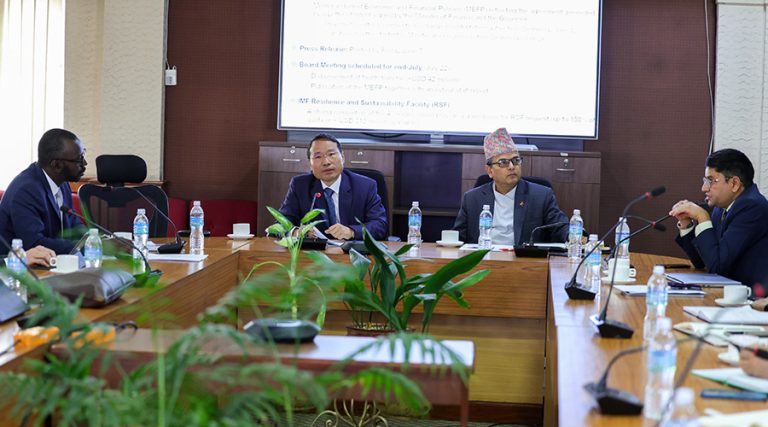 ईसीएफको चौथो किस्तास्वरूप ५ अर्ब ५९ करोड उपलब्ध गराउँदै आईएमएफ
