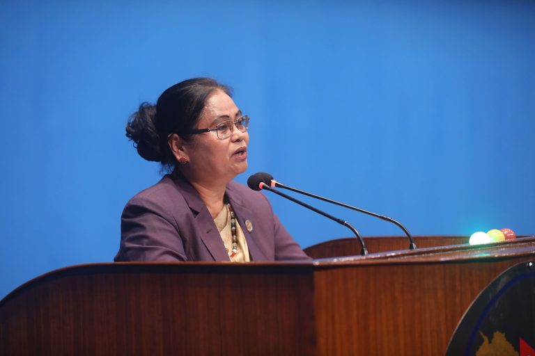 सांसदहरूको अभिव्यक्तिमा महिलामन्त्रीको आपत्ति, आत्मालोचना गर्न आग्रह