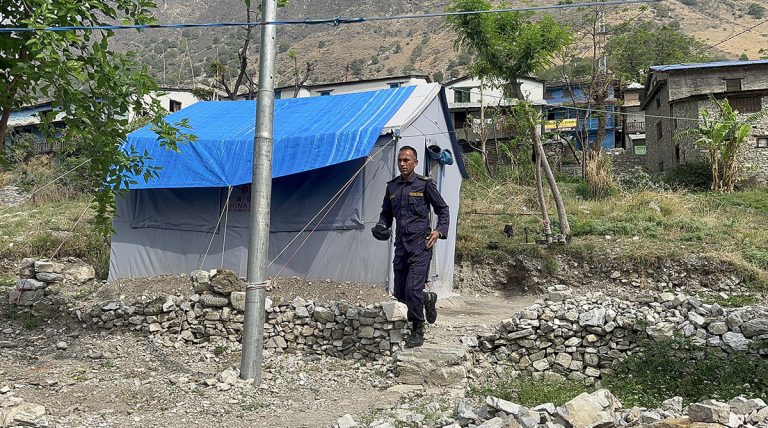 पालमा बस्छन् बूढीनन्दाका प्रहरी