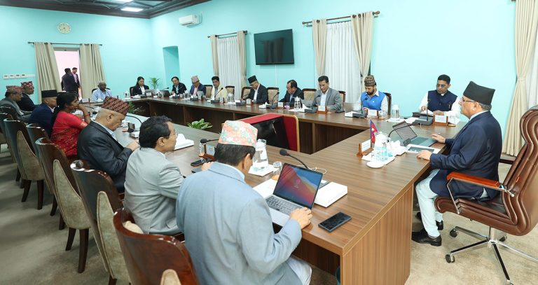 मन्त्रीहरुलाई प्रधानमन्त्रीको ब्रिफिङ : यो गठबन्धन लामै समय जान्छ