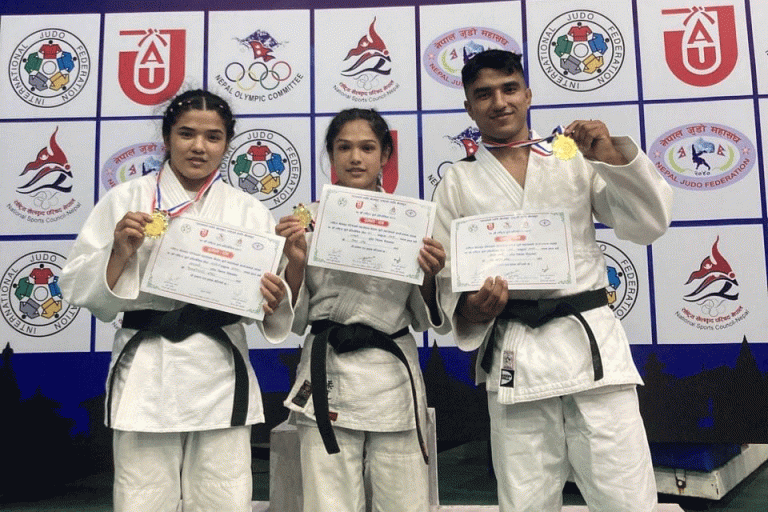 राष्ट्रिय जुडोमा एकै परिवारका ३ खेलाडीलाई स्वर्ण