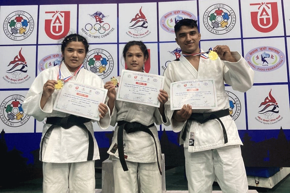 राष्ट्रिय जुडोमा एकै परिवारका ३ खेलाडीलाई स्वर्ण
