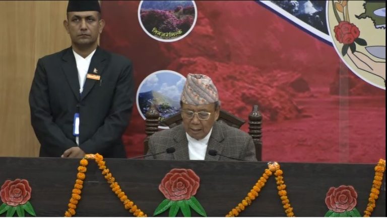 राइड सेयरिङ दर्तादेखि स्मार्ट लाइसेन्स छाप्नेसम्म