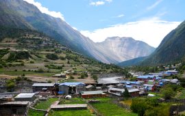 सुरक्षाका लागि भन्दै बन्द गरियो पर्यटक परमिट