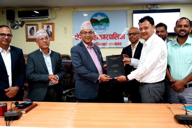 साढे दुईलाख विरुवा रोप्ने तयारीमा पोखरा महानगर