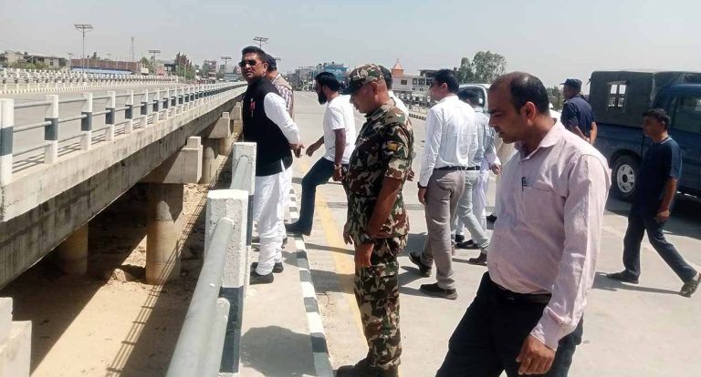 धनुषामा सडकको बजेट : मन्त्रीको हात जगन्नाथ