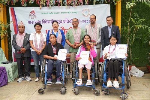 पारा पौडीमा अकल र जेनिशालाई स्वर्ण