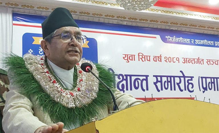संघीयताविरूद्ध कुरा आएपछि संविधान संशोधनको बहस चलेको हुनुपर्छ : सभामुख घिमिरे