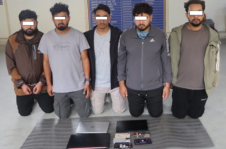 क्यास एपमार्फत ५ करोडको अवैध कारोबार गरेको आरोपमा ५ जना पक्राउ