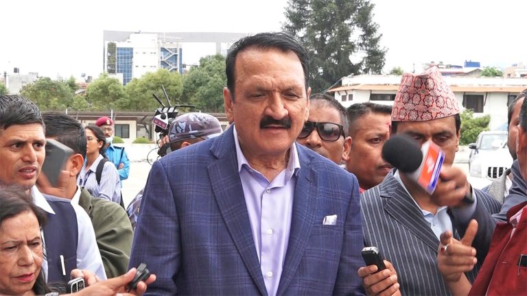 ओलीलाई प्रधानमन्त्री बनाउने प्रस्ताव लिएर राष्ट्रपति समक्ष जान्छौं : महत