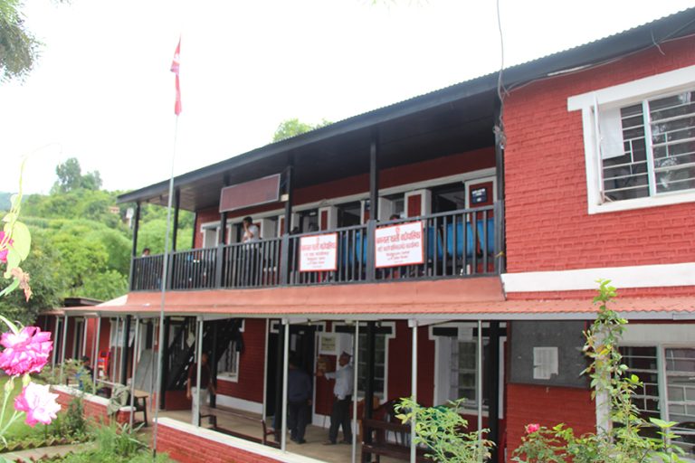 पाल्पाको बगनासकालीमा कांग्रेस-माओवादीका प्रतिनिधिद्वारा गाउँसभा बहिष्कार