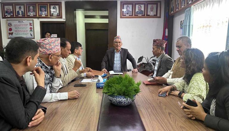 निर्यात प्रवर्द्धन गर्न सरकारले विशेष पहल गर्छ : अर्थमन्त्री