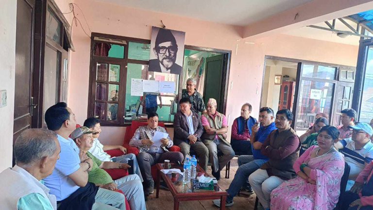 जम्कट्टेलको विपक्षमा मतदान गर्न कांग्रेस बागमती कार्यसम्पादन समितिको निर्देशन