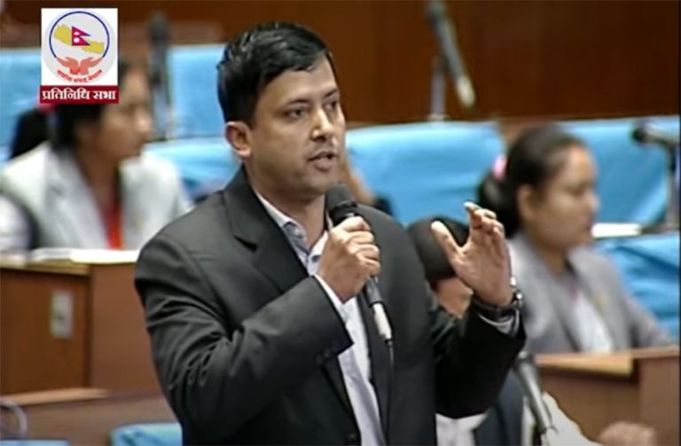 ओली नेतृत्वको सरकारलाई असफल हुने छुट छैन : महेश बर्तौला