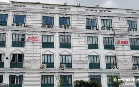 स्वास्थ्य सेवा महँगो भयो, स्वास्थ्य बीमा आफैं समस्यामा पर्‍यो : अर्थ मन्त्रालय