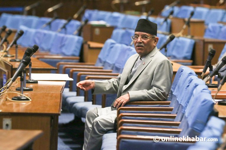 प्रधानमन्त्री प्रचण्ड पदमुक्त