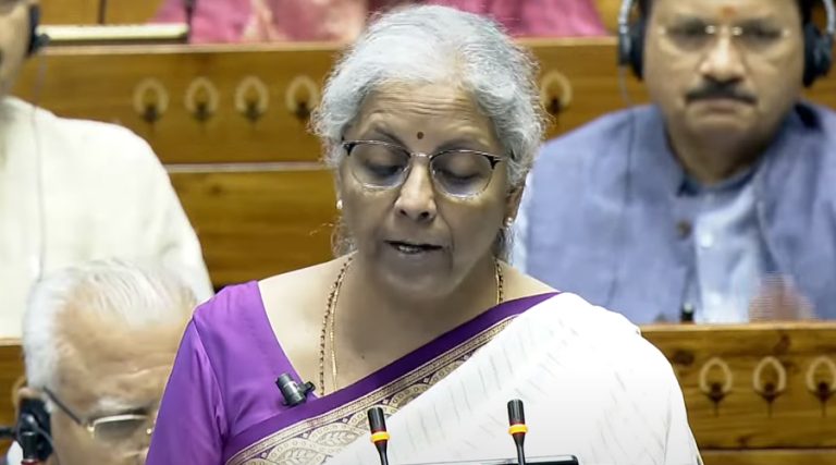 भारतमा नयाँ बजेटले मध्यम वर्गलाई राहत