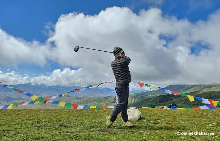 अद्भुत लोवथाङमा गल्फको रोमाञ्च