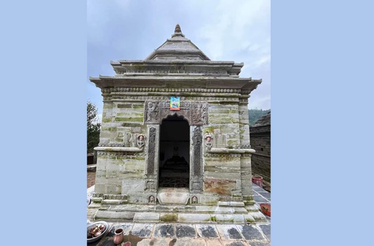 साढे ३ सय वर्ष पुरानो मन्दिरको जीर्णोद्धार