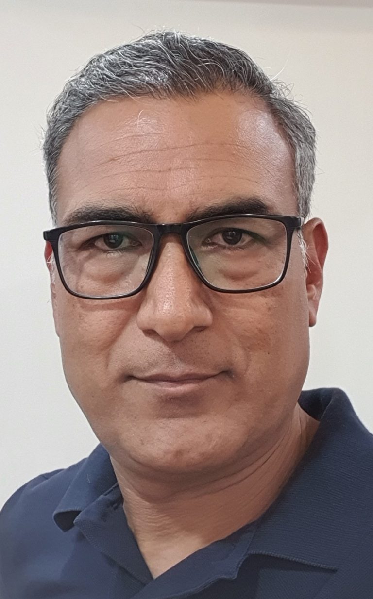 लठिबज्र सवारी चालक अनुमतिपत्र वितरणका ५ उदाहरण
