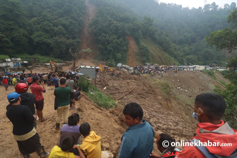 झ्याप्लेखोला पहिरो : धादिङ प्रशासनले लापरबाही गरेको निष्कर्ष