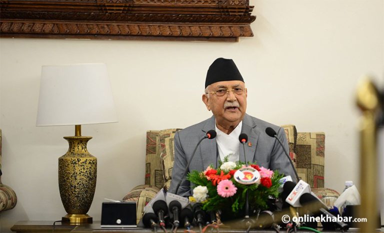 एनआरएनएमा राजनीति नगर्न प्रधानमन्त्रीको सुझाव