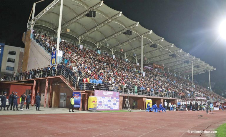 नेपाल र भारतको सेमिफाइनल खेल हेर्न रंगशालामा १८ हजार बढी उपस्थित