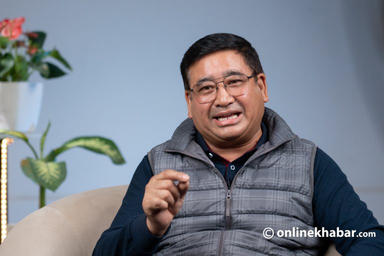 ‘एमालेलाई ठूलो दल बनाउन कांग्रेस कसरी सहयोगी होला ?’