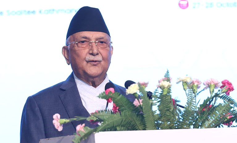 प्रधानमन्त्रीले एनआरएनलाई भने : संघभित्र राजनीतिक खिचातानी नगर्नुस्
