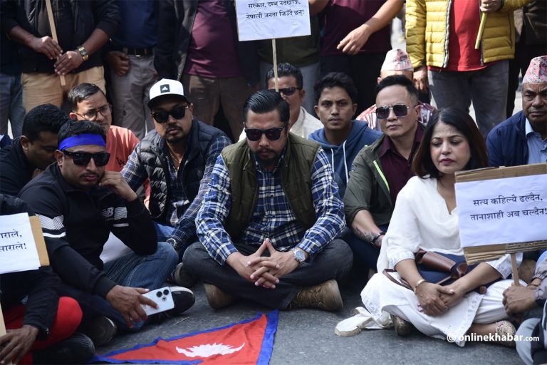 रास्वपाले स्थगित गर्‍यो सडक प्रदर्शन, बैठकपछि नयाँ कार्यक्रम आउने