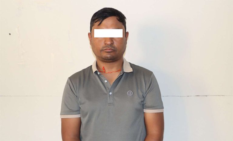 फास्ट ट्रयाकको मुद्दा जिताइदिन्छु भन्दै १ करोड २८ लाख लिएको आरोपमा एक जना पक्राउ