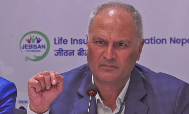 बीमा प्राधिकरण अध्यक्षमाथि किन लाग्यो भ्रष्टाचार आरोप ?