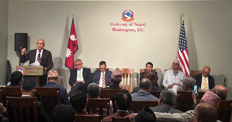 राजनीतिक स्थिरता र आर्थिक समृद्धिलाई वर्तमान सरकार : अर्थमन्त्री