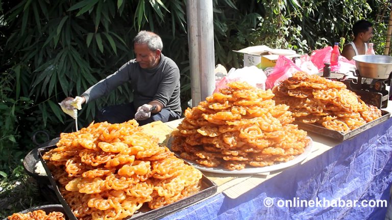 गुल्मीका दशैं मेलामा जेरी व्यापार