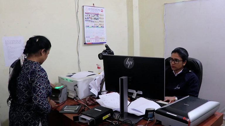 गुल्मीमा वडामै पुगेर राष्ट्रिय परिचयपत्र वितरण गरिने