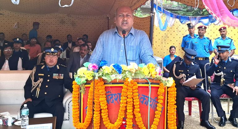 प्रहरी समायोजन नहुँदा काम देखाउन कठिन: मुख्यमन्त्री सिंह 