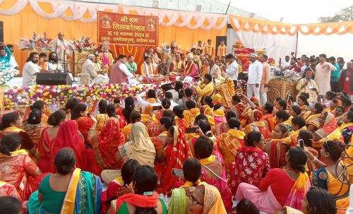 विवाहपञ्‍चमीको निमन्त्रणा दिन २५१ जनाको टोली लिएर मधेशका मुख्‍यमन्त्री अयोध्यामा