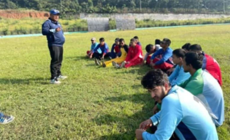 विश्वकपका लागि नेत्रहीन क्रिकेट खेलाडी बन्द प्रशिक्षणमा
