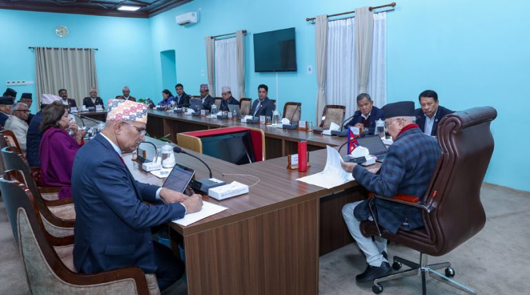 मन्त्रिपरिषद् बैठक स्थगित