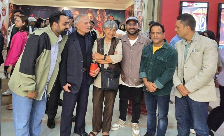 ‘पूर्णबहादुरको सारंगी’ हेरेपछि भट्टराई : विजय बरालको अहिलेसम्मकै उत्कृष्ट अभिनय