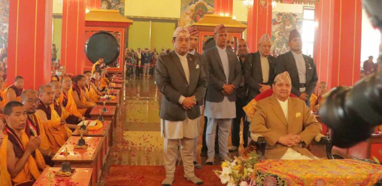 लुम्बिनीमा हजार गुम्बा विहार उद्घाटनपछि पूर्वराजा ज्ञानेन्द्र पूजामा सहभागी