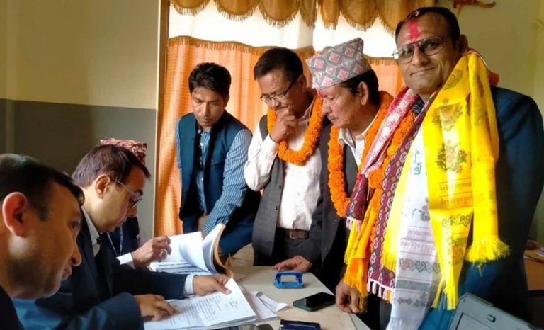 हेटौंडा-१२ को वडा अध्यक्षमा १४ जनाको उम्मेदवारी