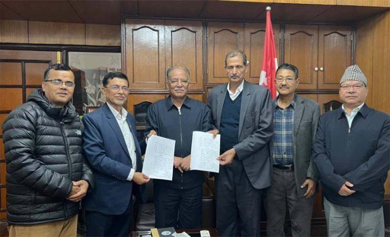 काठमाडौंमा माओवादी र एकीकृत समाजवादीबीच चुनावी तालमेल